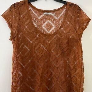 Brown Fishnet Style Short Sleeve Blouse size Large by Kimchi Blue